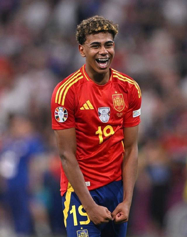 张玉宁：目标是小组出线然后更进一步，我们会全力以赴