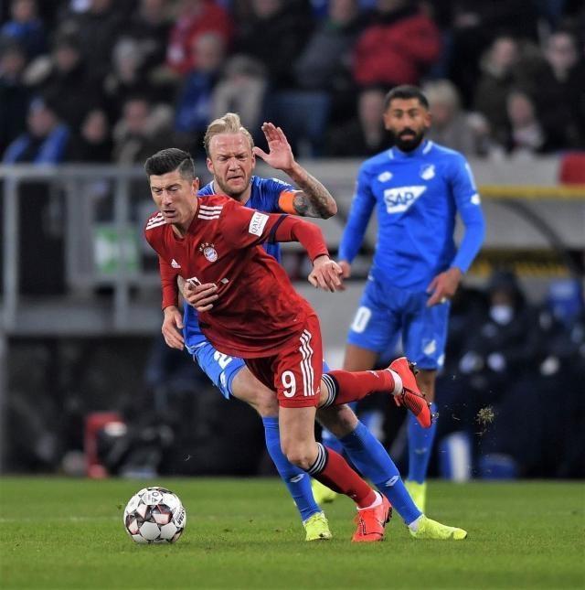 本赛季浓眉打至少30分钟的比赛，独行侠胜率达到5成