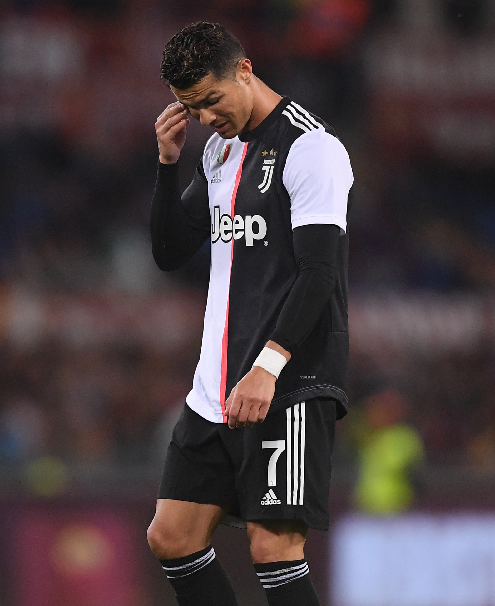 西媒：国米寻索默接班人并派球探考察皇马门将卢宁，或明夏报价