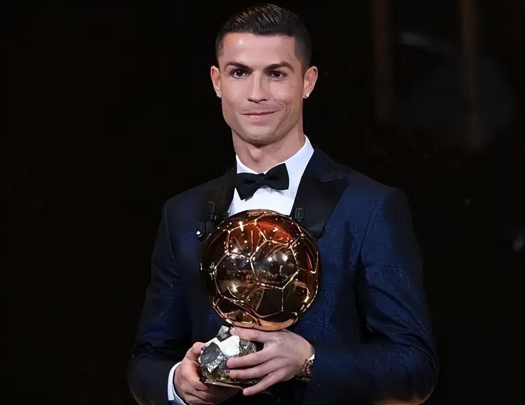 上届意甲冠亚军输球！朱婷10分无缘决赛，边攻低迷科内新赛季首败